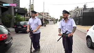 SUGARBABESTV : GREEK POLICE Three-way PARODY